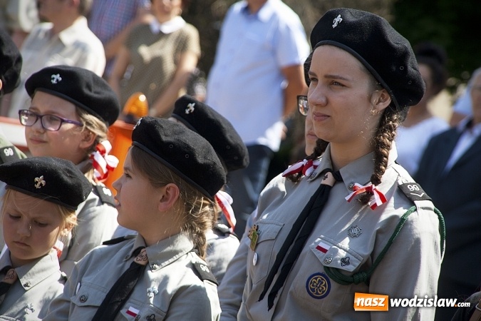 Zdjęcie w galerii na portalu naszwodzislaw.com: Zobacz, jak Wodzisław świętuje rocznicę uchwalenia Konstytucji 3 Maja  wiadomości z regionu