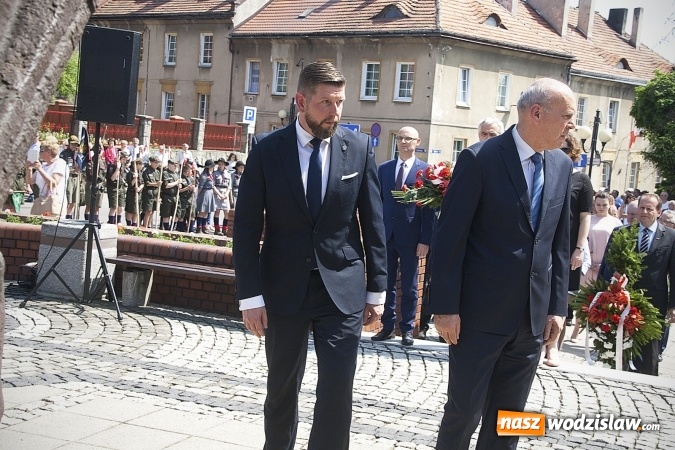 Zdjęcie w galerii na portalu naszwodzislaw.com: Zobacz, jak Wodzisław świętuje rocznicę uchwalenia Konstytucji 3 Maja  wiadomości z regionu