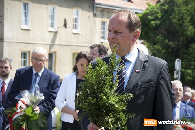 Zdjęcie w galerii na portalu naszwodzislaw.com: Zobacz, jak Wodzisław świętuje rocznicę uchwalenia Konstytucji 3 Maja  wiadomości z regionu