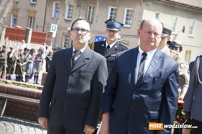 Zdjęcie w galerii na portalu naszwodzislaw.com: Zobacz, jak Wodzisław świętuje rocznicę uchwalenia Konstytucji 3 Maja  wiadomości z regionu