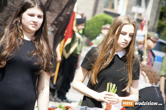 Zdjęcie w galerii na portalu naszwodzislaw.com: Zobacz, jak Wodzisław świętuje rocznicę uchwalenia Konstytucji 3 Maja  wiadomości z regionu