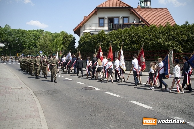 Zdjęcie w galerii na portalu naszwodzislaw.com: Zobacz, jak Wodzisław świętuje rocznicę uchwalenia Konstytucji 3 Maja  wiadomości z regionu