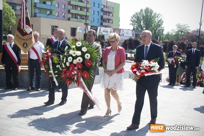 Zdjęcie w galerii na portalu naszwodzislaw.com: 227 rocznica uchwalenia Konstytucji 3 Maja. Obchody w Pszowie  wiadomości z regionu