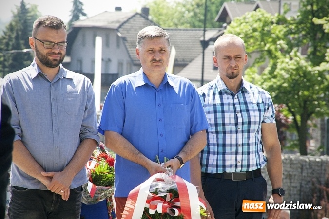 Zdjęcie w galerii na portalu naszwodzislaw.com: 227 rocznica uchwalenia Konstytucji 3 Maja. Obchody w Pszowie  wiadomości z regionu