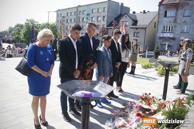 Zdjęcie w galerii na portalu naszwodzislaw.com: 227 rocznica uchwalenia Konstytucji 3 Maja. Obchody w Pszowie  wiadomości z regionu