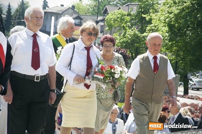 Zdjęcie w galerii na portalu naszwodzislaw.com: 227 rocznica uchwalenia Konstytucji 3 Maja. Obchody w Pszowie  wiadomości z regionu