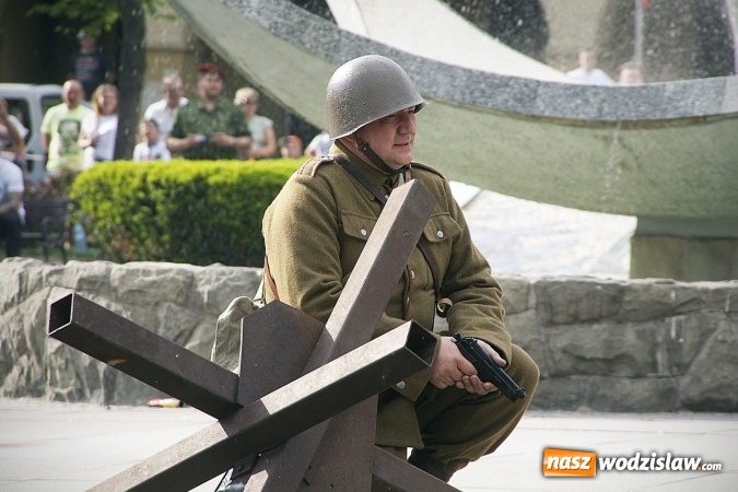 Zdjęcie w galerii na portalu naszwodzislaw.com: Oj, działo się! Za nami 8. Piknik Historyczny w Wodzisławiu  wiadomości z regionu