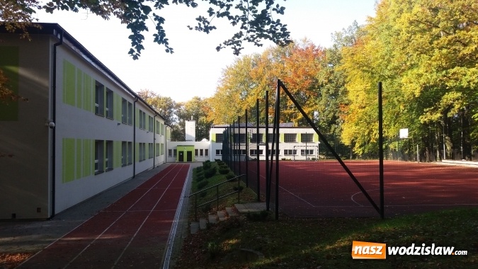 Zdjęcie w galerii na portalu naszwodzislaw.com: Radlin z dotacją! Ponad 1 mln 600 tys. złotych na termomodernizację  wiadomości z regionu