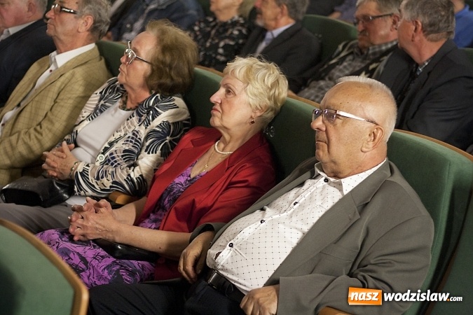 Zdjęcie w galerii na portalu naszwodzislaw.com: Przyjechałam tutaj, aby z państwem porozmawiać. Wicepremier Beata Szydło w Rydułtowskim Centrum Kultury wiadomości z regionu