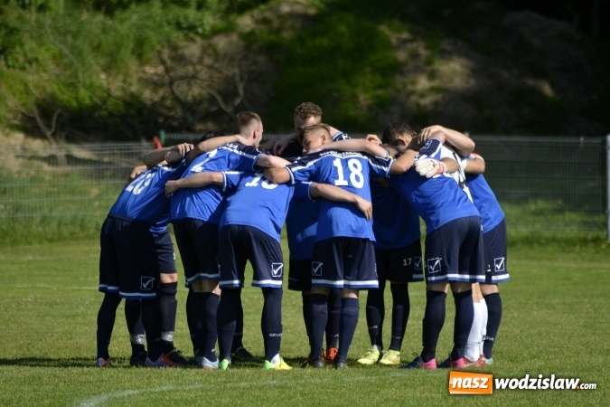 Zdjęcie w galerii na portalu naszwodzislaw.com: Klasa okręgowa: Kolejna porażka Zawady. Naprzód zmierza do A klasy! wiadomości z regionu