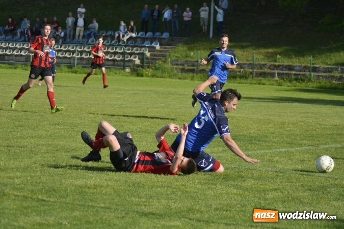 Zdjęcie w galerii na portalu naszwodzislaw.com: Klasa okręgowa: Kolejna porażka Zawady. Naprzód zmierza do A klasy! wiadomości z regionu