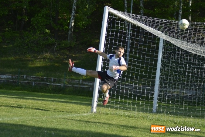 Zdjęcie w galerii na portalu naszwodzislaw.com: Klasa okręgowa: Kolejna porażka Zawady. Naprzód zmierza do A klasy! wiadomości z regionu