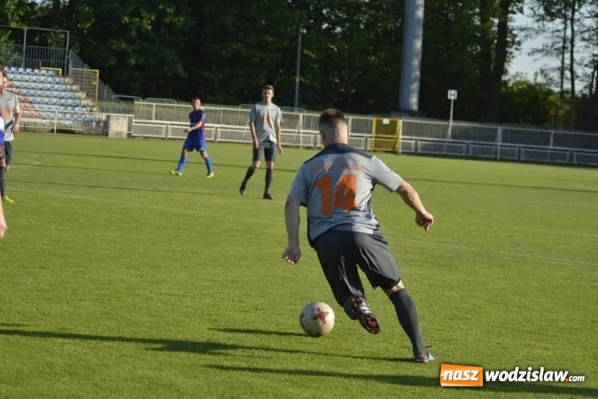 Zdjęcie w galerii na portalu naszwodzislaw.com: Odra-Borucin: Podział punktów przy Bogumińskiej wiadomości z regionu