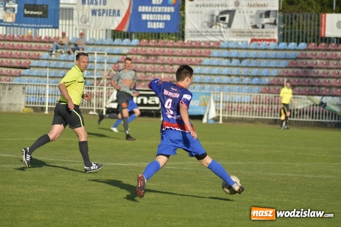 Zdjęcie w galerii na portalu naszwodzislaw.com: Odra-Borucin: Podział punktów przy Bogumińskiej wiadomości z regionu