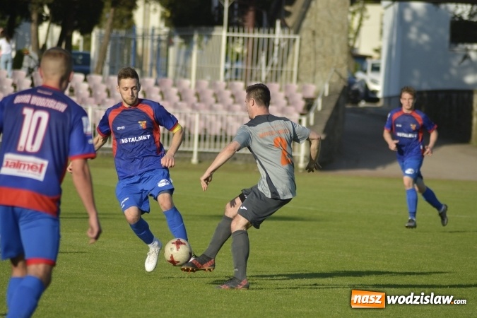 Zdjęcie w galerii na portalu naszwodzislaw.com: Odra-Borucin: Podział punktów przy Bogumińskiej wiadomości z regionu