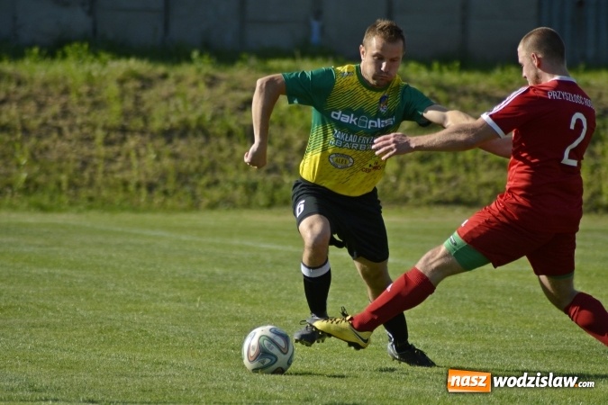 Zdjęcie w galerii na portalu naszwodzislaw.com: Naprzód 32 Syrynia wygrywa spotkanie. Przyszłość Rogów z porażką  wiadomości z regionu