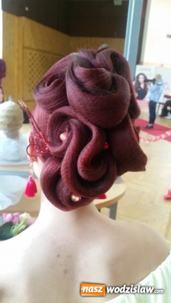 Zdjęcie w galerii na portalu naszwodzislaw.com: Kolejny sukces fryzjerski Zespół Szkół Ponadgimnazjalnych w Pszowie nie do pobicie  wiadomości z regionu