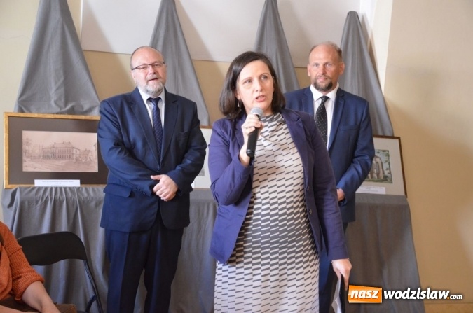 Zdjęcie w galerii na portalu naszwodzislaw.com: Sztuka wyzwala! Wystawa prac uczniów i absolwentów ZPSWR w Wodzisławiu Śl. wiadomości z regionu