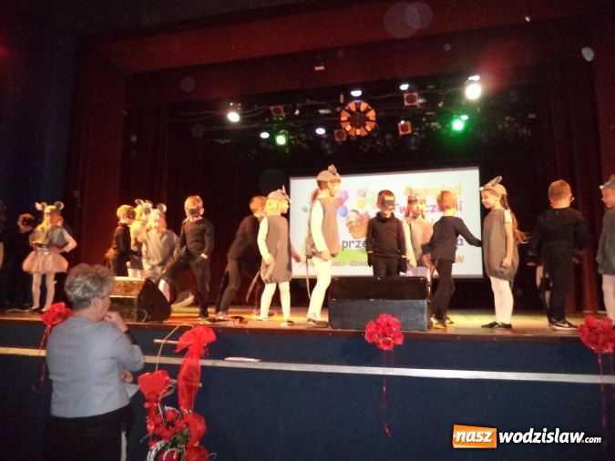 Zdjęcie w galerii na portalu naszwodzislaw.com: Pszów: Za nami Przegląd Twórczości Dziecięcej  wiadomości z regionu