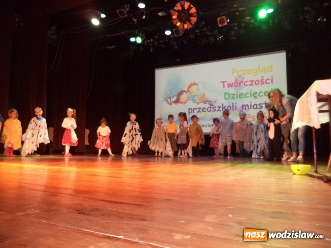 Zdjęcie w galerii na portalu naszwodzislaw.com: Pszów: Za nami Przegląd Twórczości Dziecięcej  wiadomości z regionu