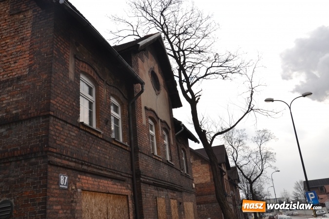 Zdjęcie w galerii na portalu naszwodzislaw.com: Dawniej bar - w przyszłości placówka kulturalna dla młodych. Urzędnicy w Radlinie mają plan  wiadomości z regionu