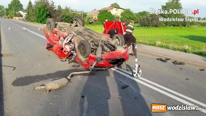 Zdjęcie w galerii na portalu naszwodzislaw.com: Poniósł śmierć na miejscu! Wypadek na Czyżowickiej. FOTO wiadomości z regionu