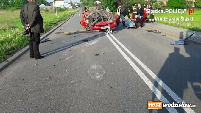 Zdjęcie w galerii na portalu naszwodzislaw.com: Poniósł śmierć na miejscu! Wypadek na Czyżowickiej. FOTO wiadomości z regionu