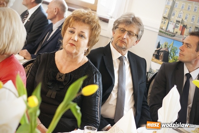 Zdjęcie w galerii na portalu naszwodzislaw.com: Ciężką pracą doszli do sukcesu. Nagrodzono przedsiębiorstwa z naszego powiatu. ZDJĘCIA  wiadomości z regionu