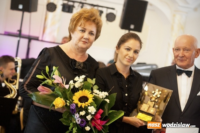 Zdjęcie w galerii na portalu naszwodzislaw.com: Ciężką pracą doszli do sukcesu. Nagrodzono przedsiębiorstwa z naszego powiatu. ZDJĘCIA  wiadomości z regionu