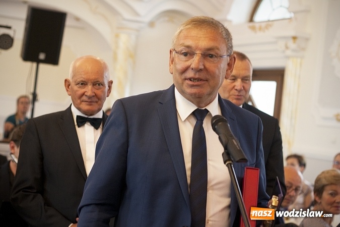 Zdjęcie w galerii na portalu naszwodzislaw.com: Ciężką pracą doszli do sukcesu. Nagrodzono przedsiębiorstwa z naszego powiatu. ZDJĘCIA  wiadomości z regionu