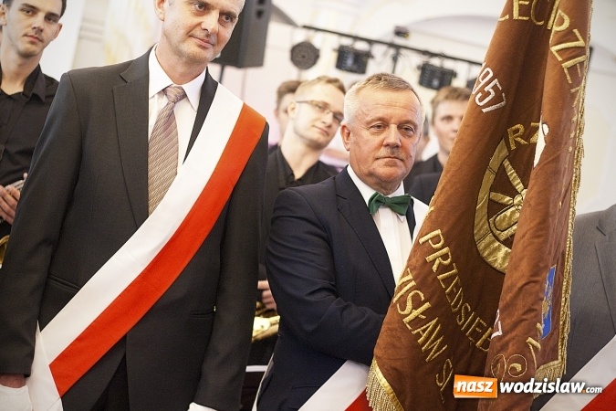 Zdjęcie w galerii na portalu naszwodzislaw.com: Ciężką pracą doszli do sukcesu. Nagrodzono przedsiębiorstwa z naszego powiatu. ZDJĘCIA  wiadomości z regionu