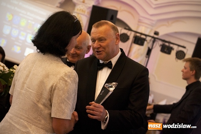 Zdjęcie w galerii na portalu naszwodzislaw.com: Ciężką pracą doszli do sukcesu. Nagrodzono przedsiębiorstwa z naszego powiatu. ZDJĘCIA  wiadomości z regionu