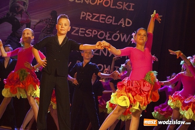 Zdjęcie w galerii na portalu naszwodzislaw.com: Prawie 2 tysiące tancerzy na deskach Miejskiego Ośrodka Kultury w Pszowie. ZDJĘCIA  wiadomości z regionu