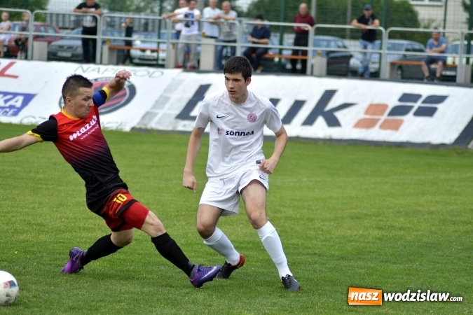 Zdjęcie w galerii na portalu naszwodzislaw.com: Sebastian Buko show w Czyżowicach. Płomień zgaszony!  wiadomości z regionu