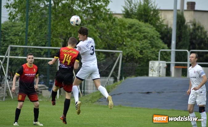 Zdjęcie w galerii na portalu naszwodzislaw.com: Sebastian Buko show w Czyżowicach. Płomień zgaszony!  wiadomości z regionu