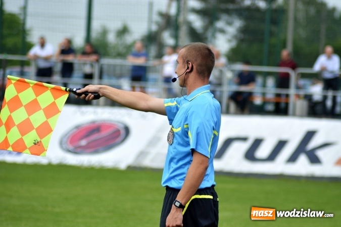 Zdjęcie w galerii na portalu naszwodzislaw.com: Sebastian Buko show w Czyżowicach. Płomień zgaszony!  wiadomości z regionu