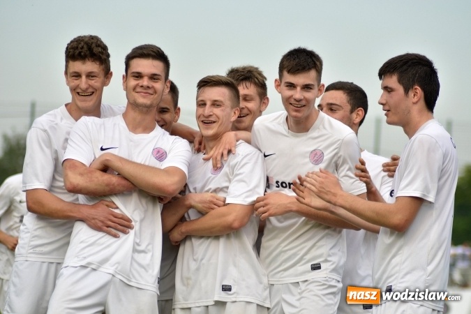 Zdjęcie w galerii na portalu naszwodzislaw.com: Sebastian Buko show w Czyżowicach. Płomień zgaszony!  wiadomości z regionu