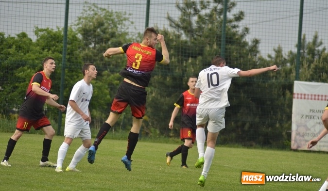 Zdjęcie w galerii na portalu naszwodzislaw.com: Sebastian Buko show w Czyżowicach. Płomień zgaszony!  wiadomości z regionu