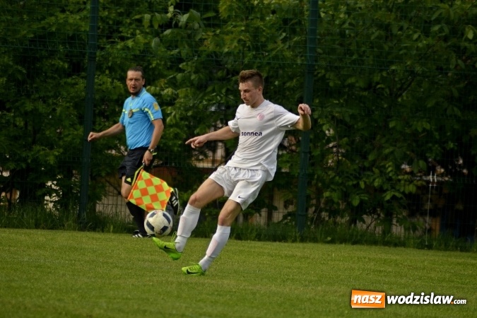 Zdjęcie w galerii na portalu naszwodzislaw.com: Sebastian Buko show w Czyżowicach. Płomień zgaszony!  wiadomości z regionu