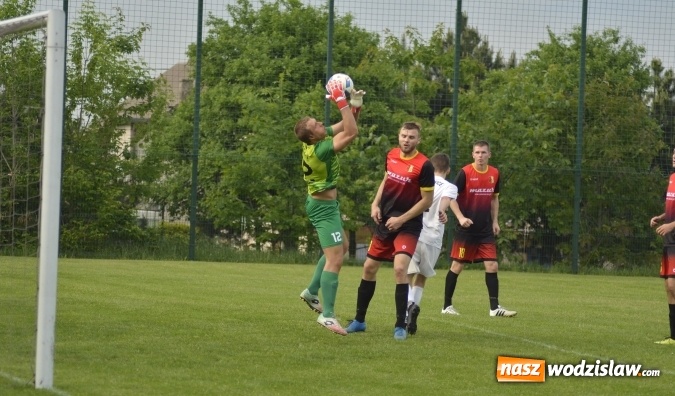 Zdjęcie w galerii na portalu naszwodzislaw.com: Sebastian Buko show w Czyżowicach. Płomień zgaszony!  wiadomości z regionu