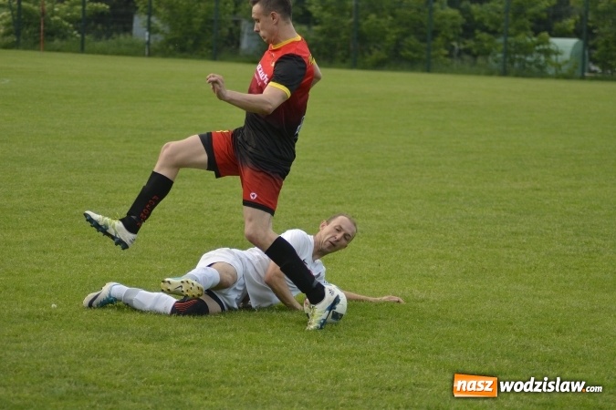 Zdjęcie w galerii na portalu naszwodzislaw.com: Sebastian Buko show w Czyżowicach. Płomień zgaszony!  wiadomości z regionu