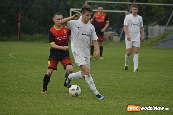 Zdjęcie w galerii na portalu naszwodzislaw.com: Sebastian Buko show w Czyżowicach. Płomień zgaszony!  wiadomości z regionu