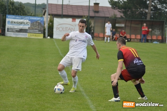 Zdjęcie w galerii na portalu naszwodzislaw.com: Sebastian Buko show w Czyżowicach. Płomień zgaszony!  wiadomości z regionu