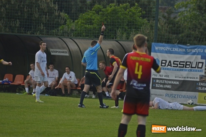 Zdjęcie w galerii na portalu naszwodzislaw.com: Sebastian Buko show w Czyżowicach. Płomień zgaszony!  wiadomości z regionu