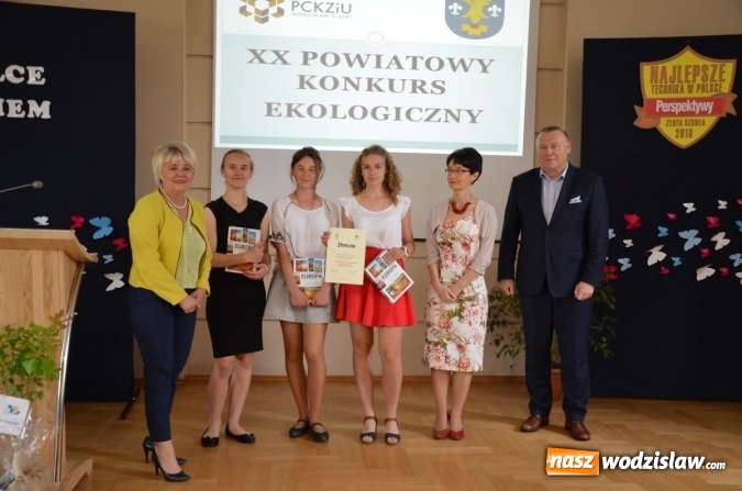 Zdjęcie w galerii na portalu naszwodzislaw.com: Jubileuszowy konkurs ekologiczny rozstrzygnięty. Posadzono również nowe drzewa  wiadomości z regionu