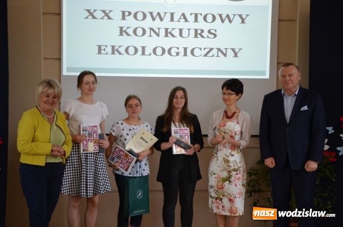 Zdjęcie w galerii na portalu naszwodzislaw.com: Jubileuszowy konkurs ekologiczny rozstrzygnięty. Posadzono również nowe drzewa  wiadomości z regionu