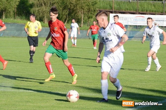 Zdjęcie w galerii na portalu naszwodzislaw.com: Tworków wysoko wygrywa w Turzy    wiadomości z regionu