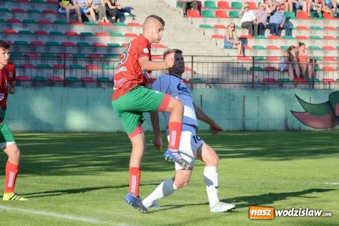 Zdjęcie w galerii na portalu naszwodzislaw.com: Tworków wysoko wygrywa w Turzy    wiadomości z regionu