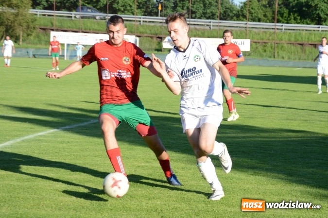 Zdjęcie w galerii na portalu naszwodzislaw.com: Tworków wysoko wygrywa w Turzy    wiadomości z regionu