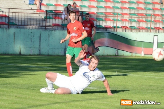 Zdjęcie w galerii na portalu naszwodzislaw.com: Tworków wysoko wygrywa w Turzy    wiadomości z regionu